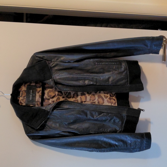 Black leather jacket - Picture 1 of 4